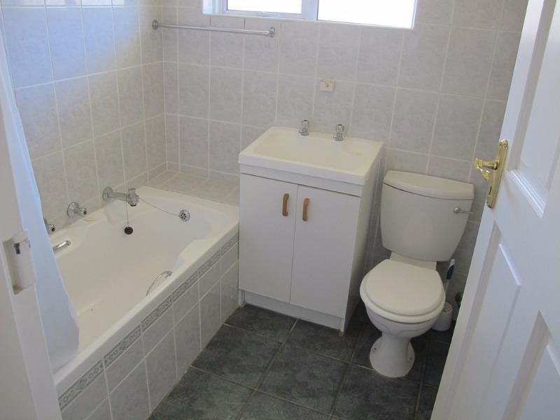 To Let 2 Bedroom Property for Rent in Fish Hoek Western Cape